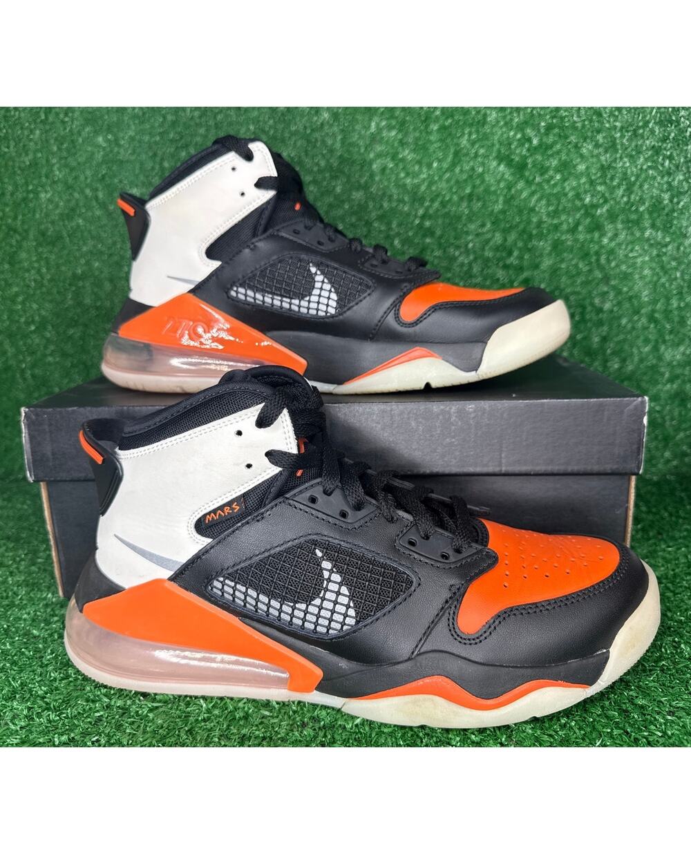 Nike Air Jordan Mars 270 Black Orange CD7070-008 Men’s Size 7.5